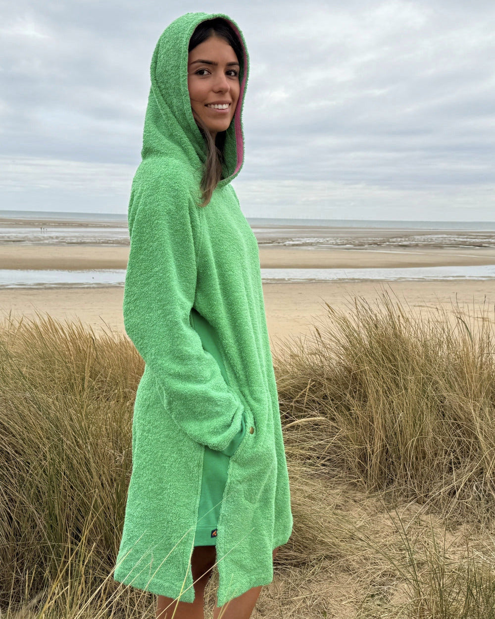 Fresh green Bude hoodie by So English, long casual hoodie made in the UK, shown in a relaxed fit with a hood and soft fabric.